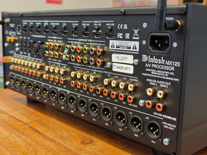 Second Hand McIntosh MX123 8K Update AV Processor