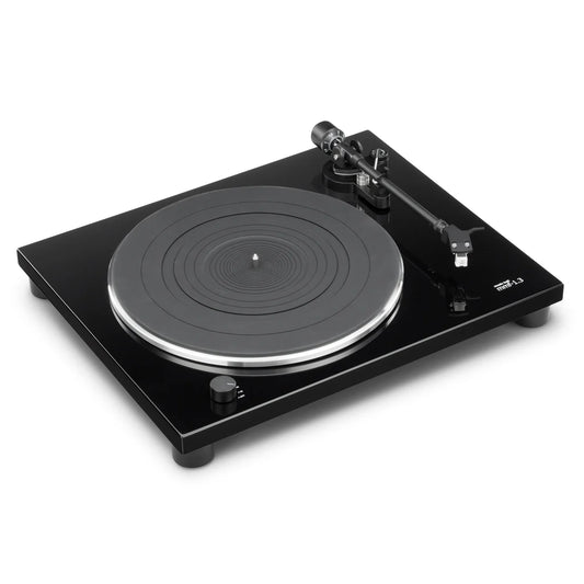 Music Hall MMF 1.3 Turntable w/Built in Phono Pre Amp