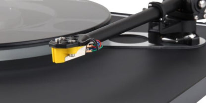Rega Planar 3 Turntable with Exact MM Cart Ex Display